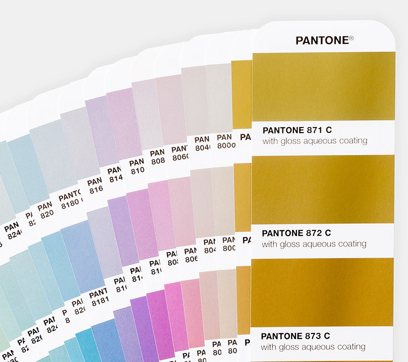 GG1507-pantone-pms-spot-colors-fan-guide-metallic-chips-product-cut